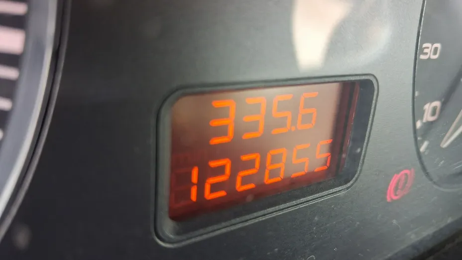 PEUGEOT 406 -