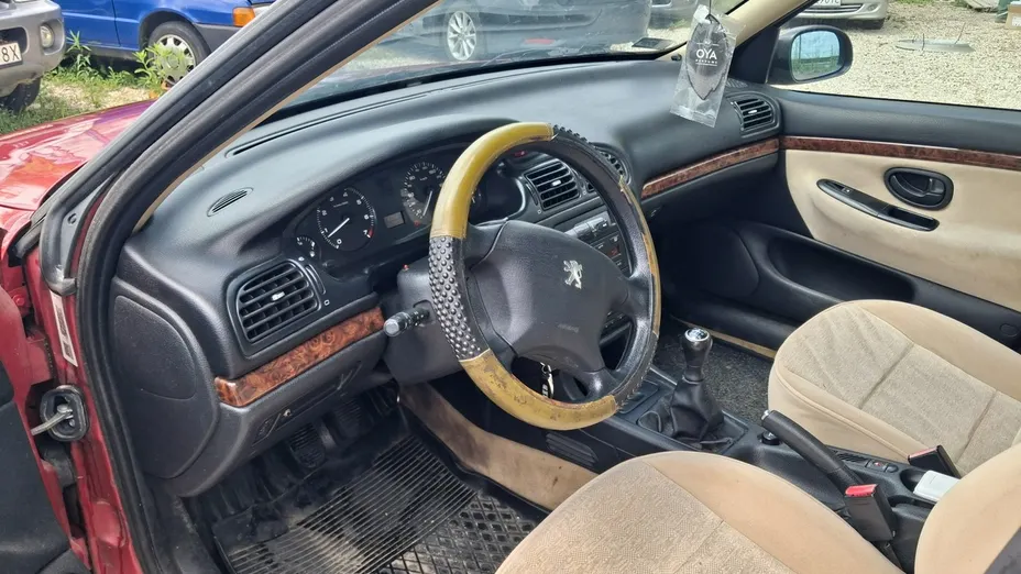 PEUGEOT 406 -