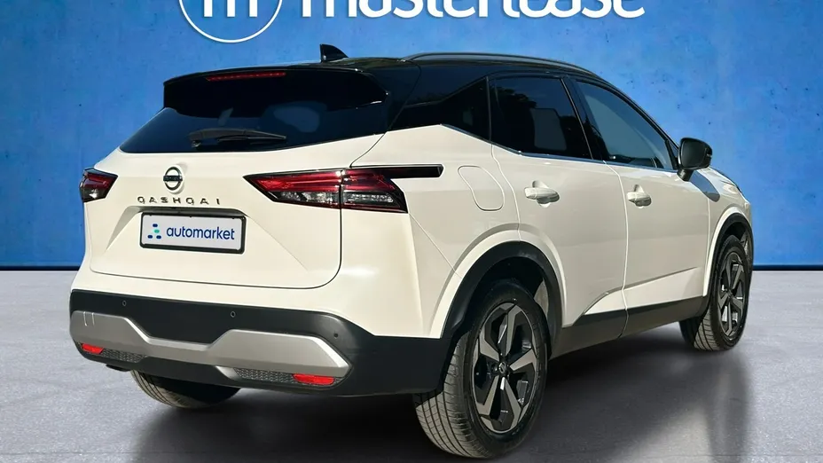 NISSAN Qashqai -