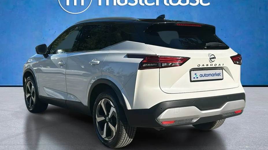 NISSAN Qashqai -
