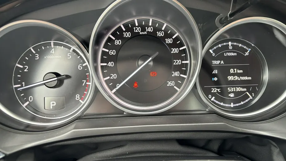 MAZDA 6 -