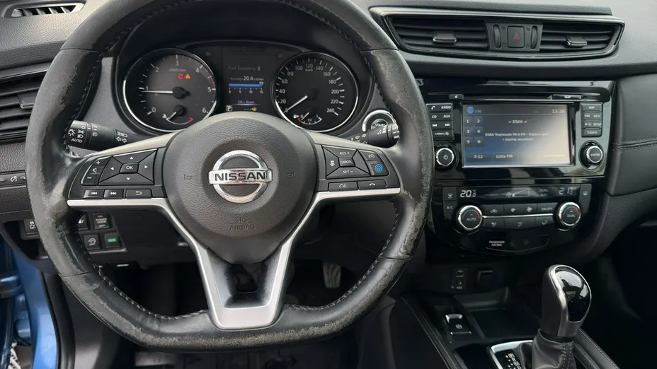 NISSAN X-Trail -