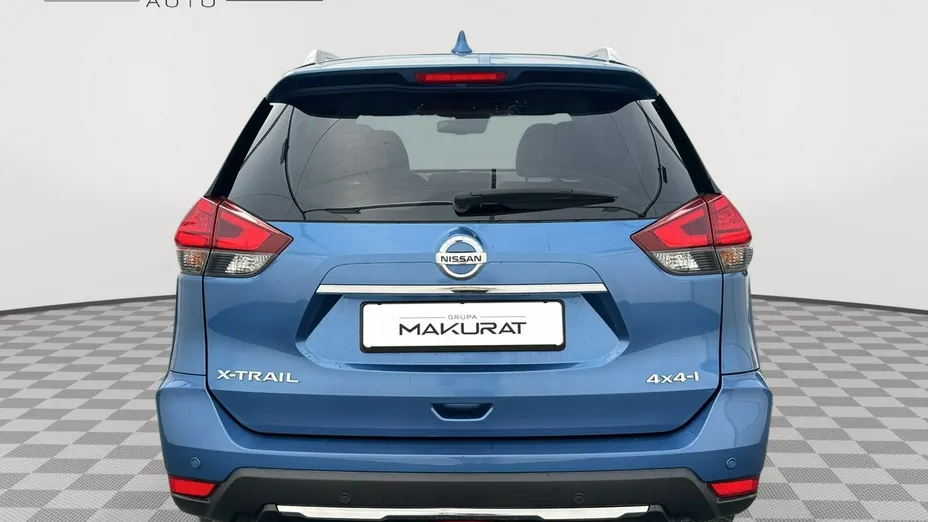NISSAN X-Trail -