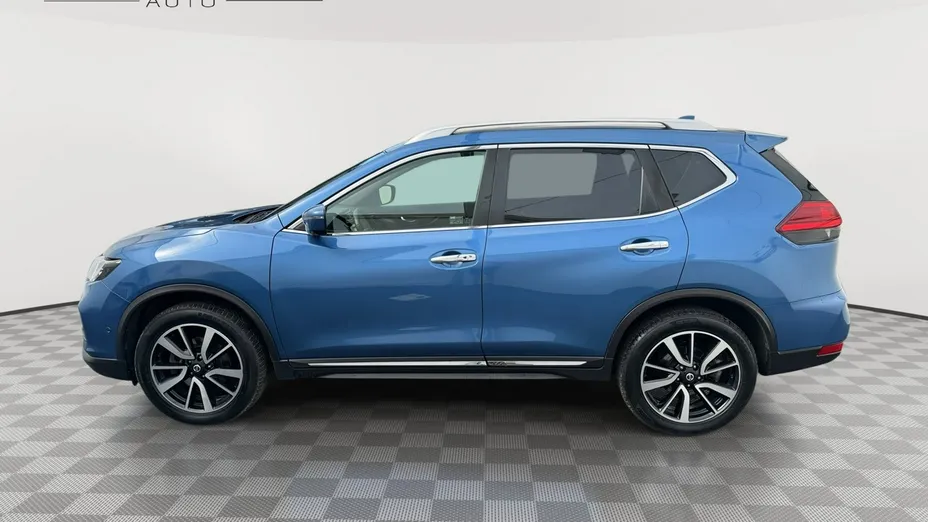 NISSAN X-Trail -