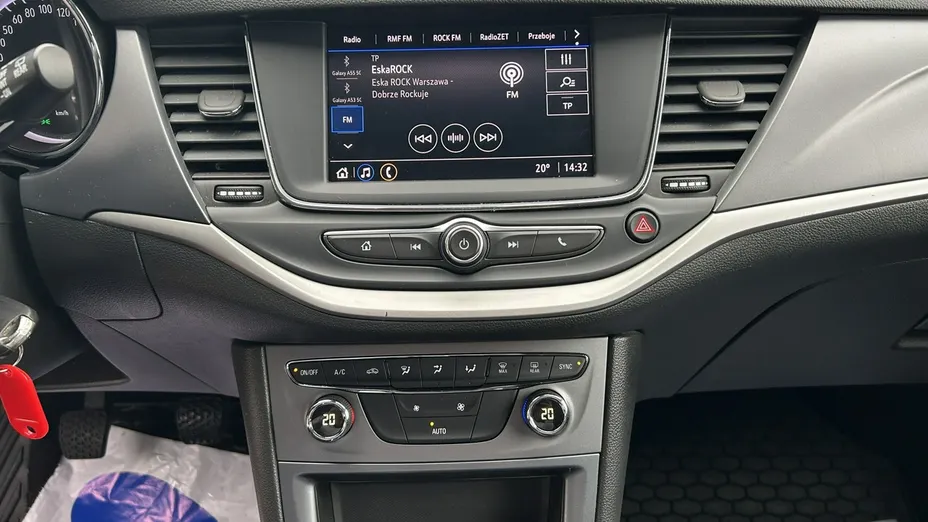 OPEL Astra -