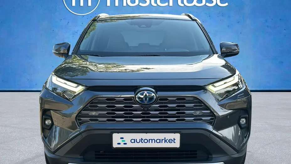 TOYOTA RAV4 -