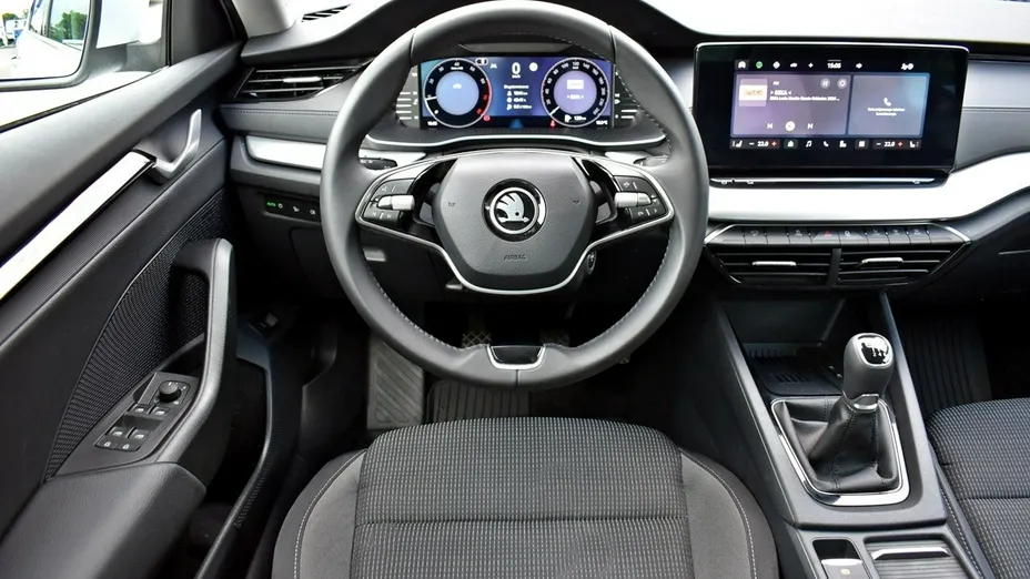 SKODA Octavia -