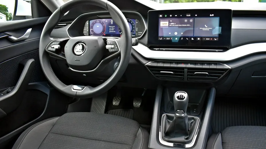 SKODA Octavia -