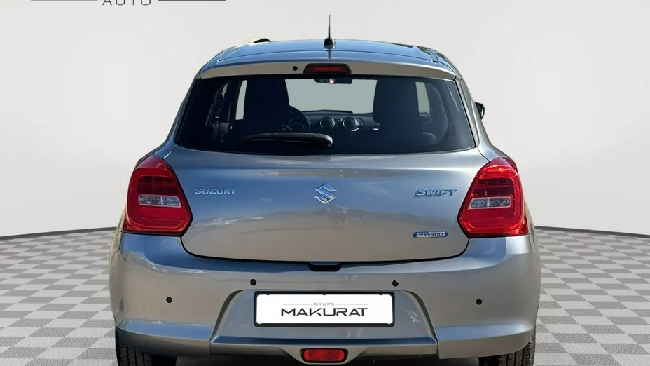 SUZUKI Swift -