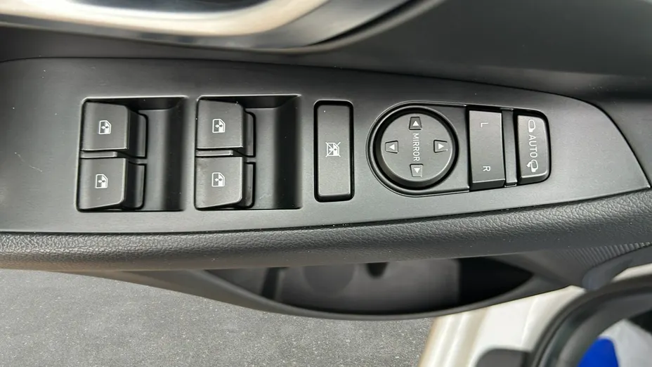 HYUNDAI i30 -