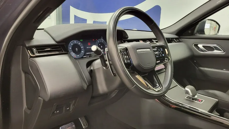 LAND ROVER Range Rover Velar -