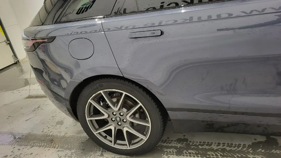 LAND ROVER Range Rover Velar -