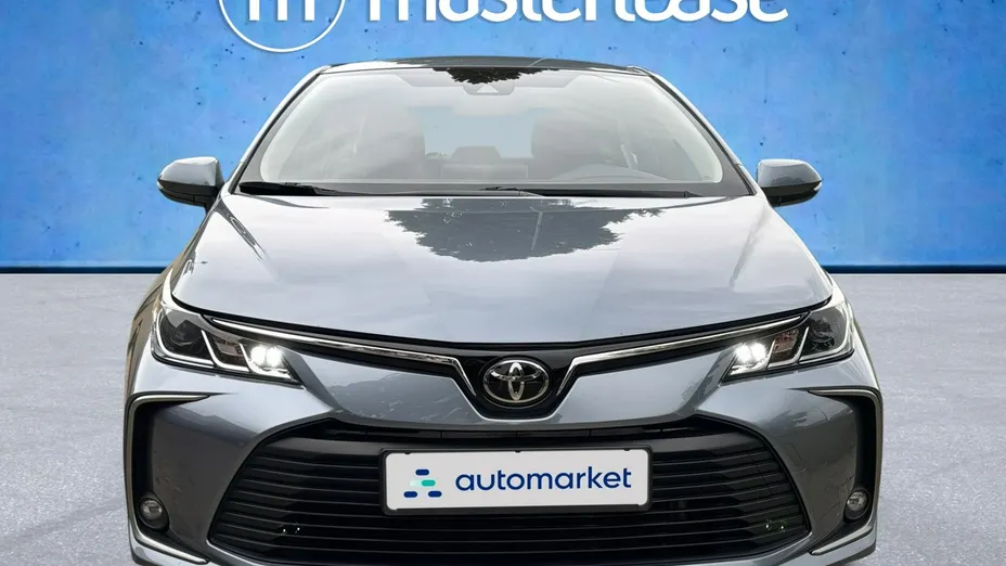 TOYOTA Corolla -