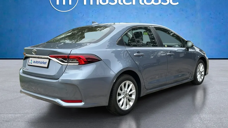 TOYOTA Corolla -