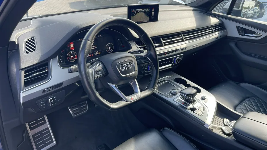 AUDI SQ7 -