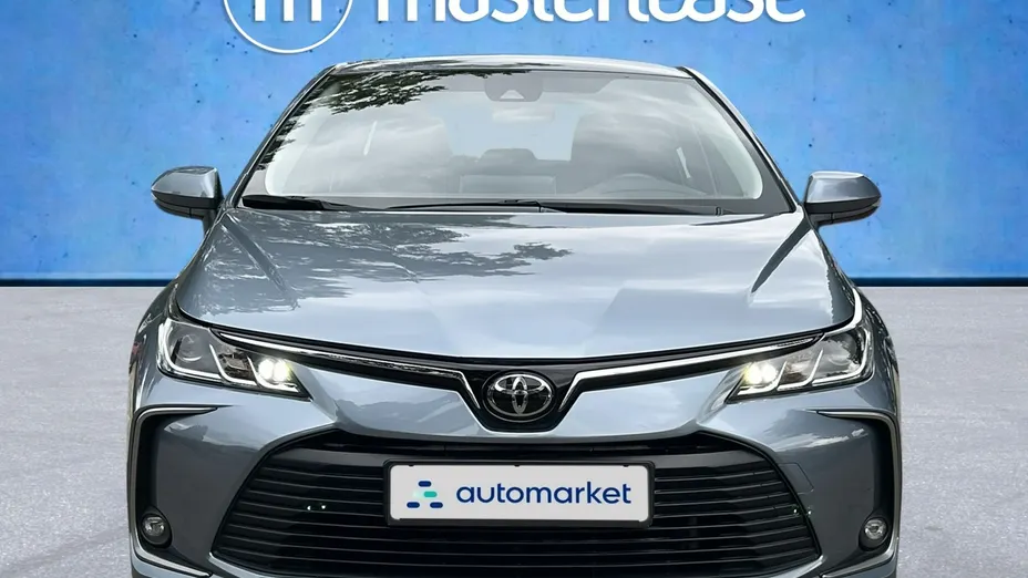 TOYOTA Corolla -