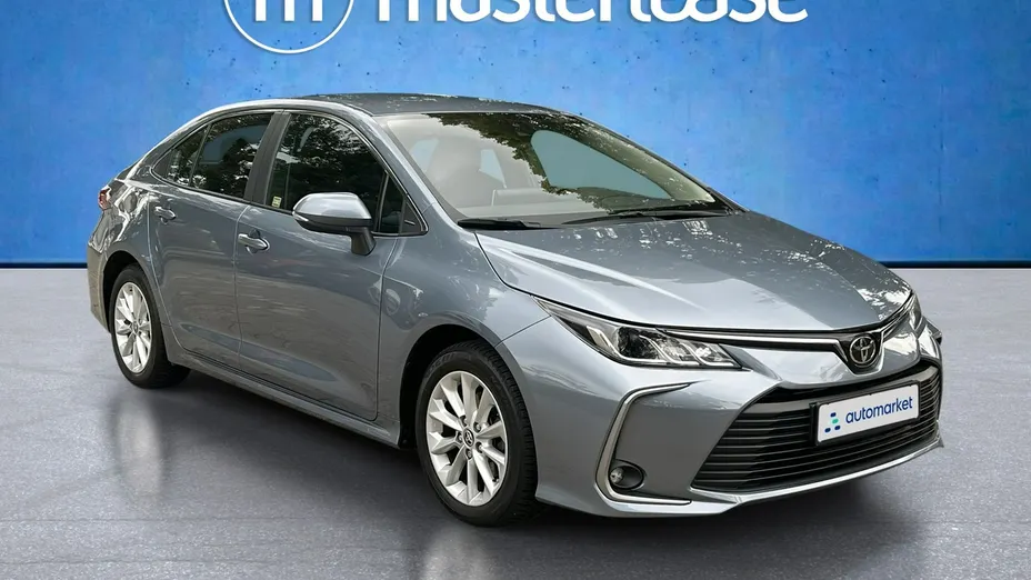 TOYOTA Corolla -