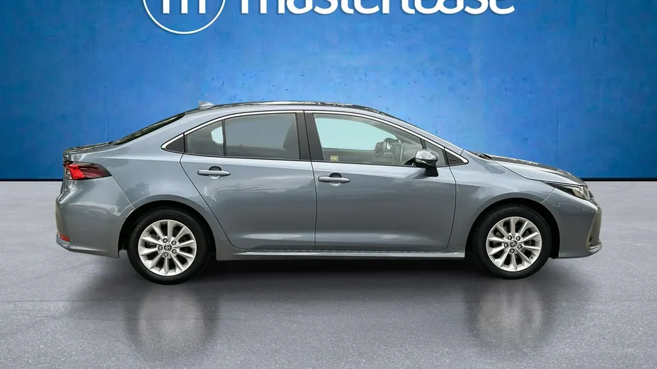 TOYOTA Corolla -
