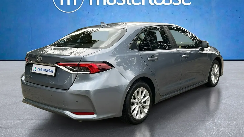 TOYOTA Corolla -