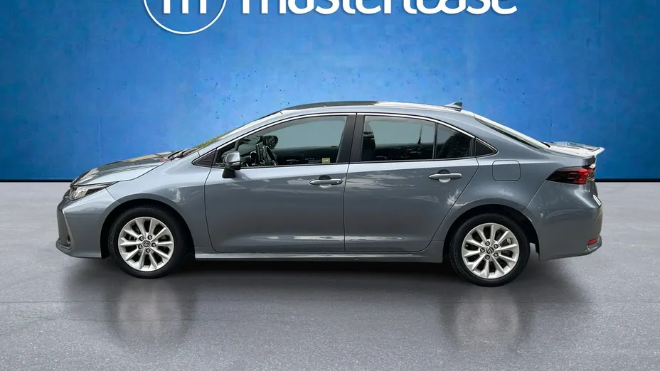TOYOTA Corolla -