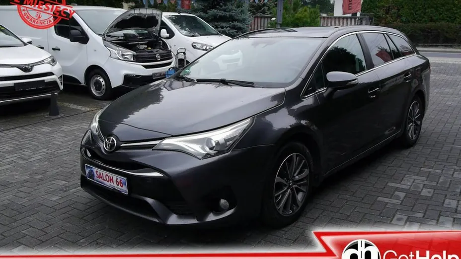 TOYOTA Avensis -