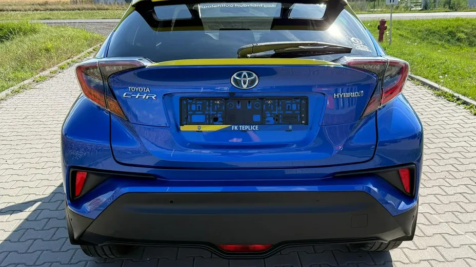 TOYOTA C-HR -