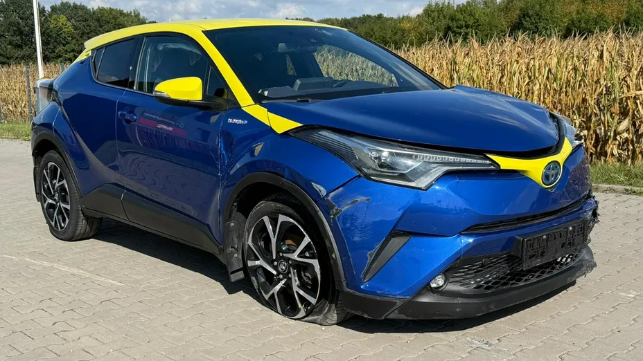 TOYOTA C-HR -