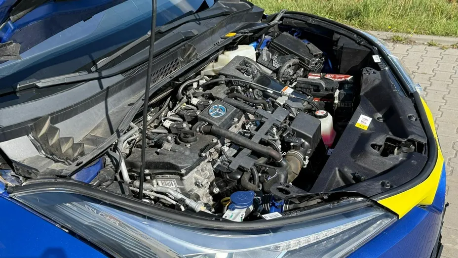 TOYOTA C-HR -