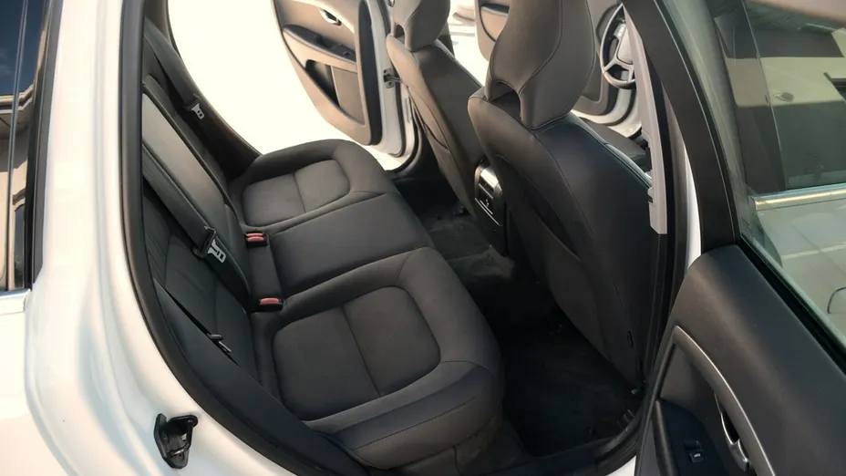 VOLVO V70 -
