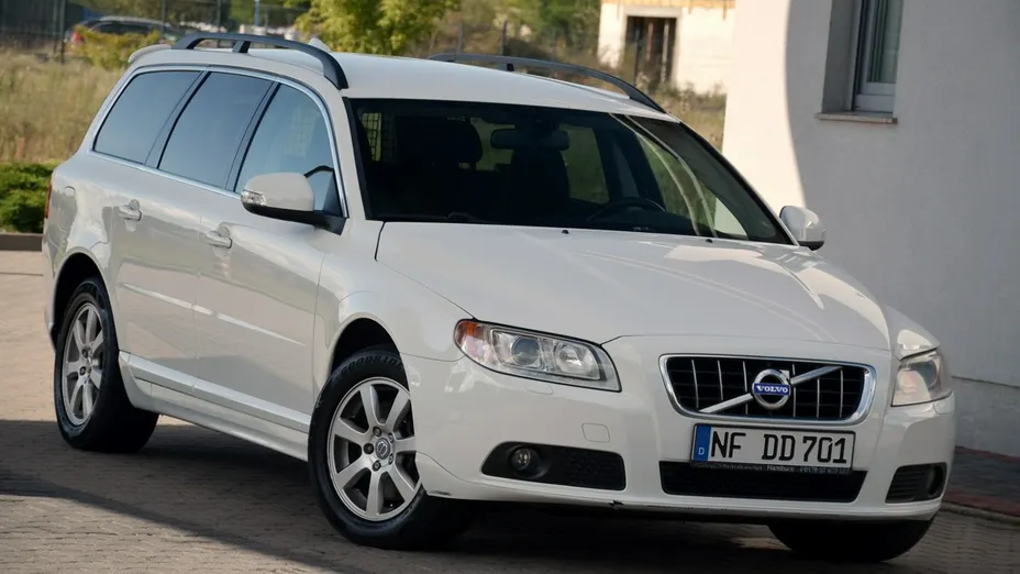 VOLVO V70 -