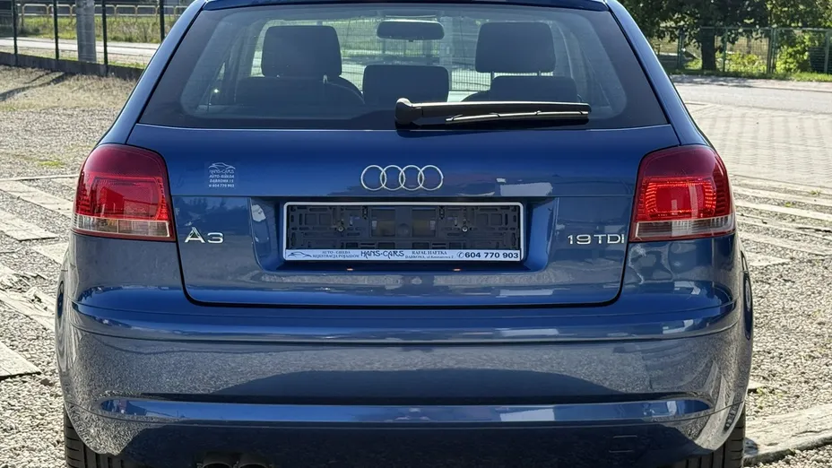 AUDI A3 -