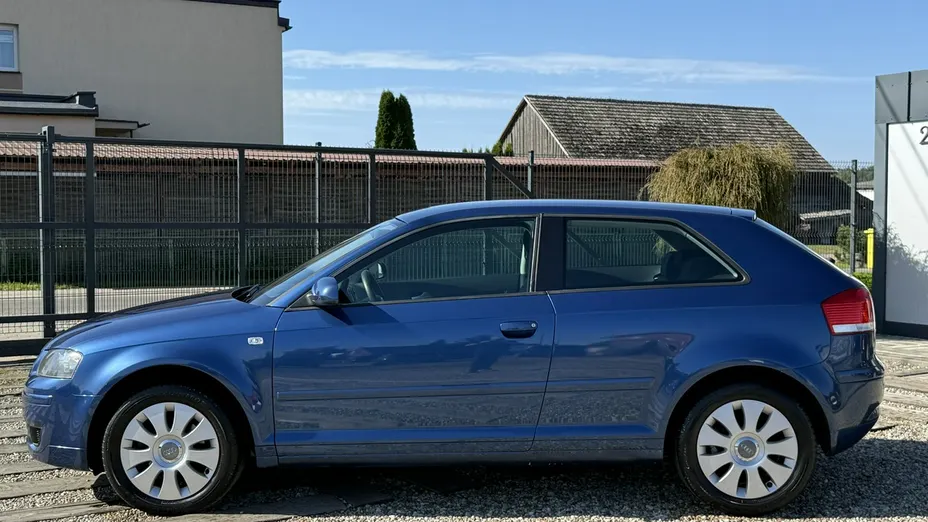 AUDI A3 -