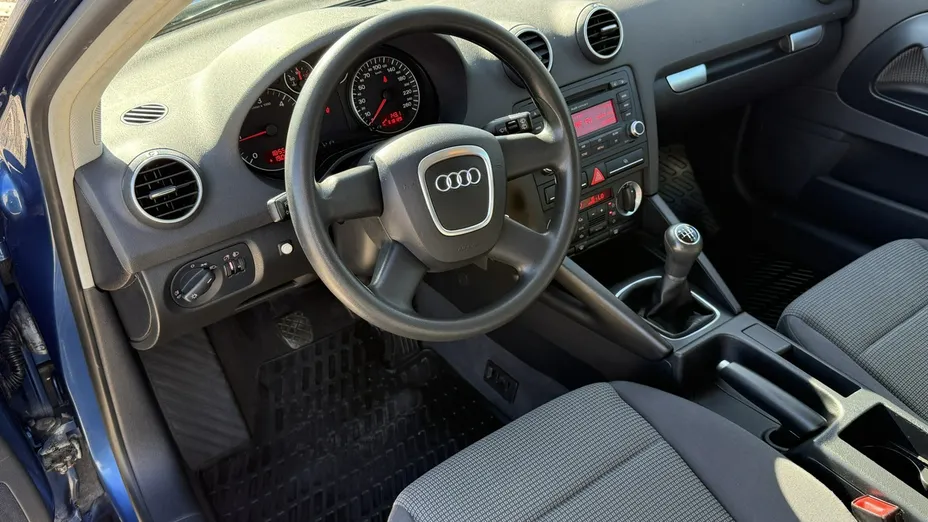 AUDI A3 -