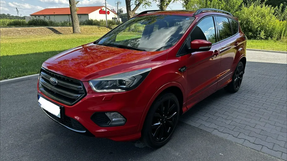 FORD Kuga -