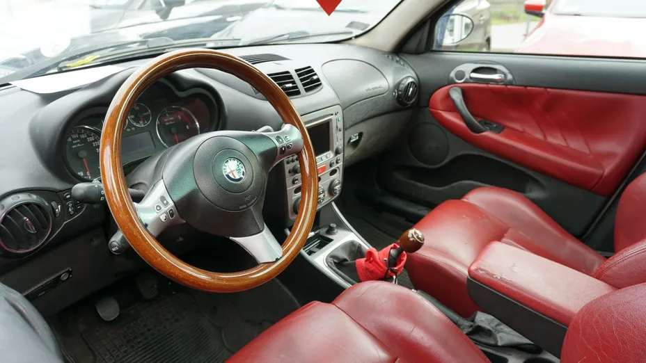 ALFA ROMEO 147 -