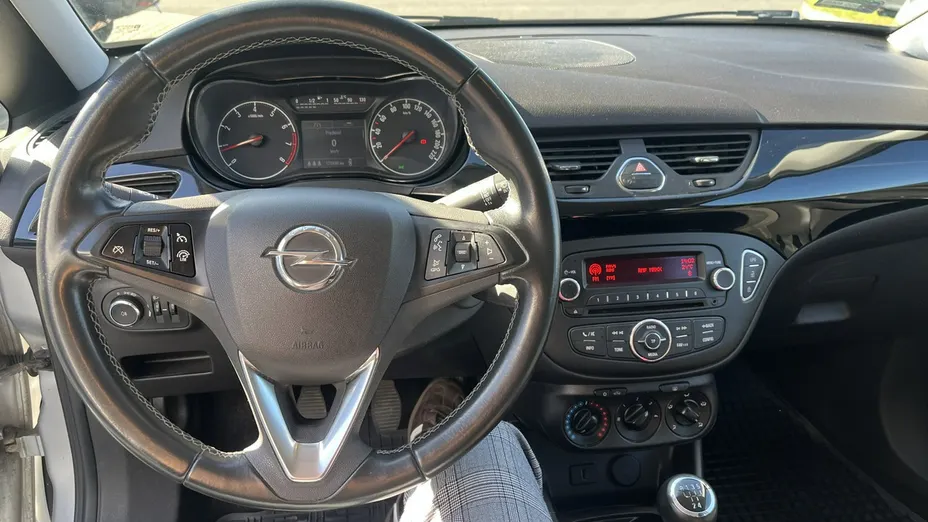 OPEL Corsa -
