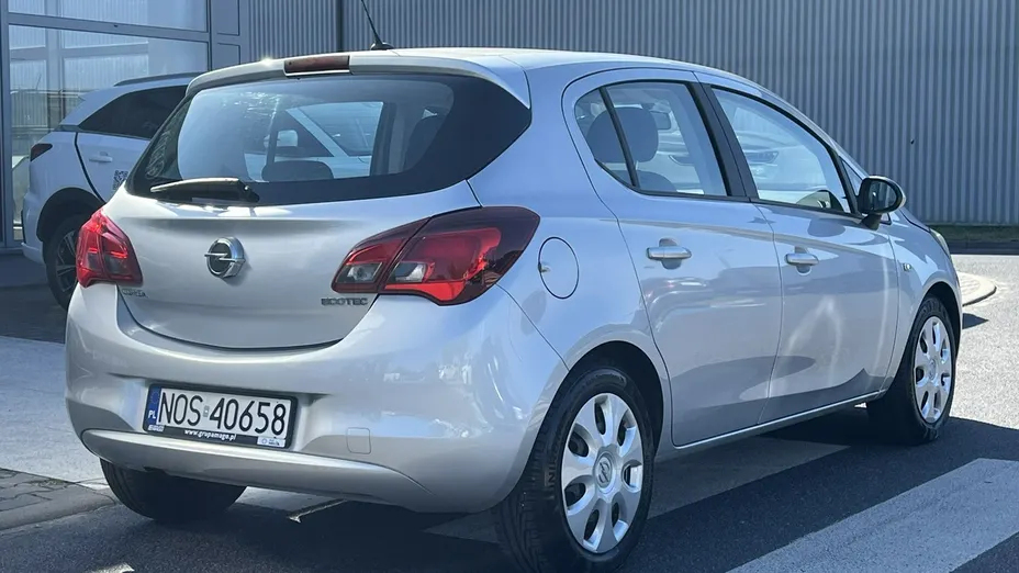 OPEL Corsa -