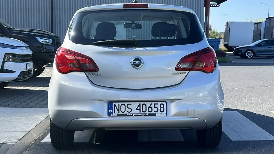 OPEL Corsa -