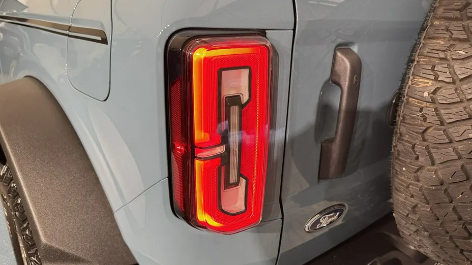 FORD Bronco -