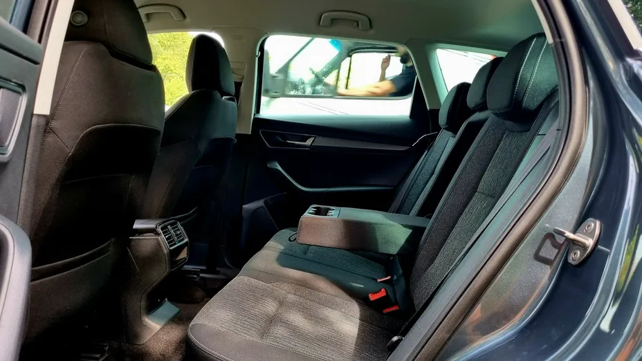 SKODA Karoq -
