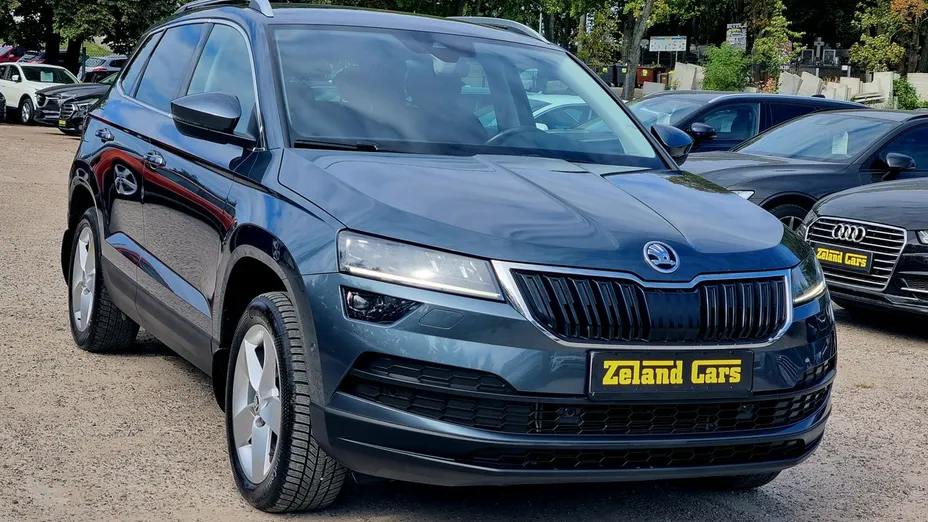 SKODA Karoq -