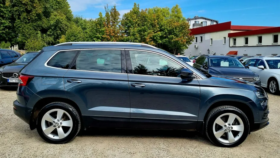 SKODA Karoq -