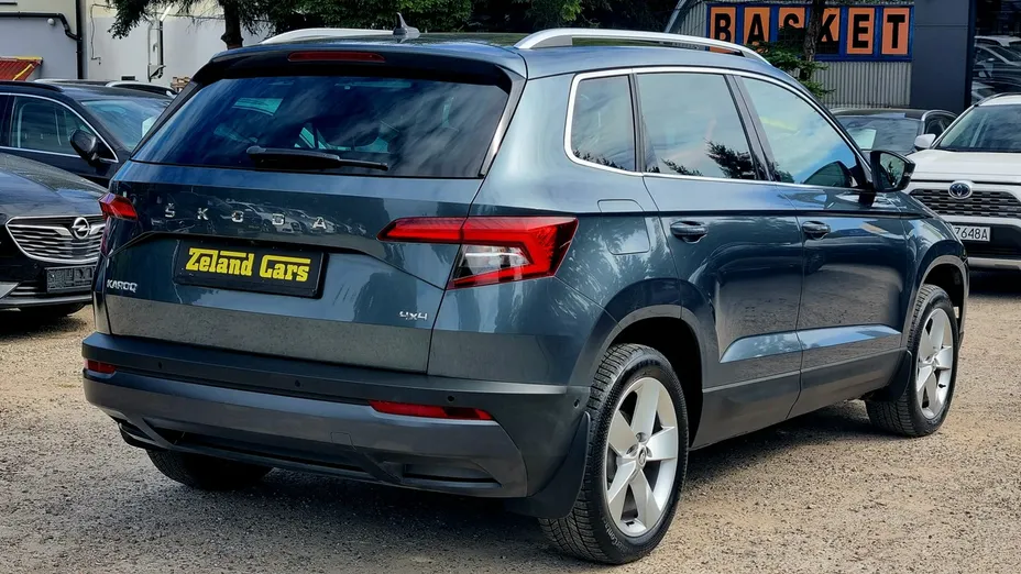 SKODA Karoq -