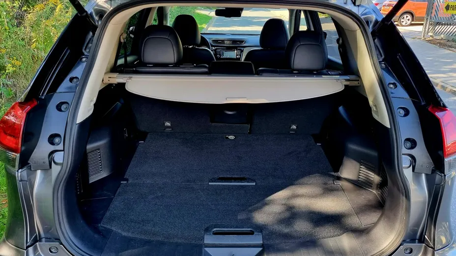 NISSAN X-Trail -