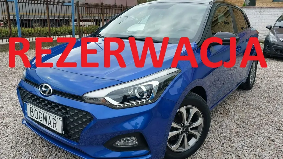HYUNDAI i20 -