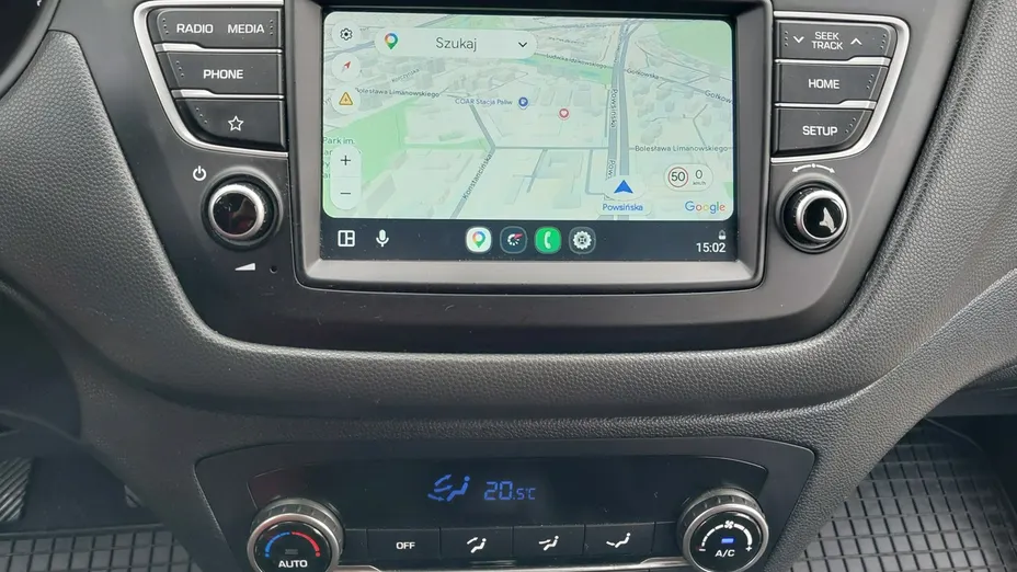 HYUNDAI i20 -
