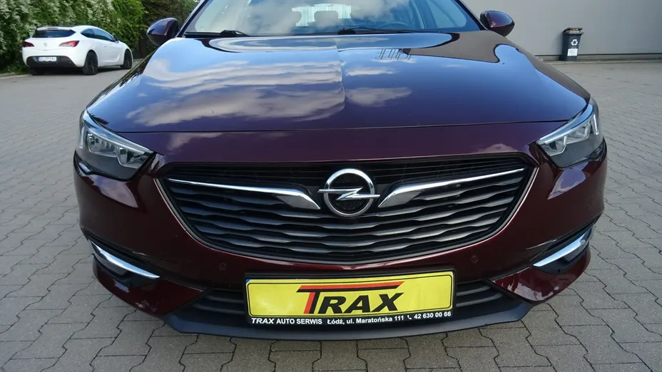 OPEL Insignia -