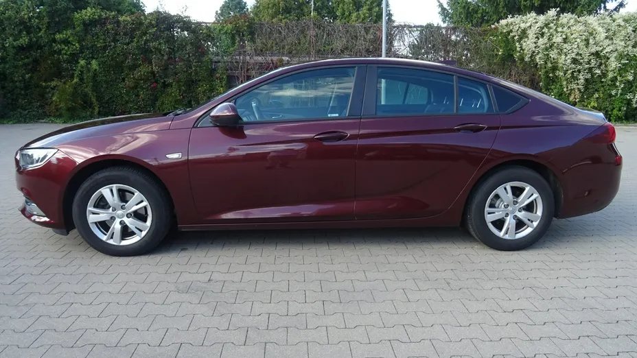 OPEL Insignia -