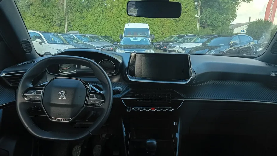 PEUGEOT 2008 -