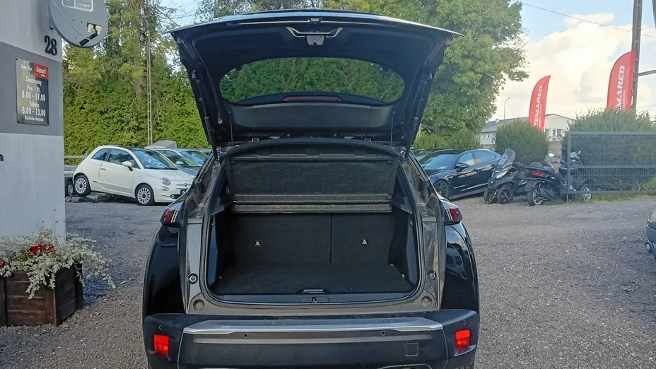PEUGEOT 2008 -